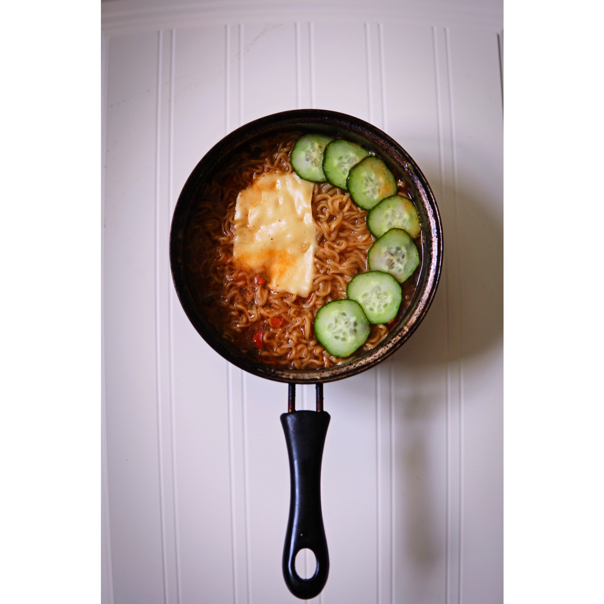 满足食欲的深夜秘密 森系浓香泡面