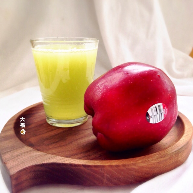 美白西芹苹果汁