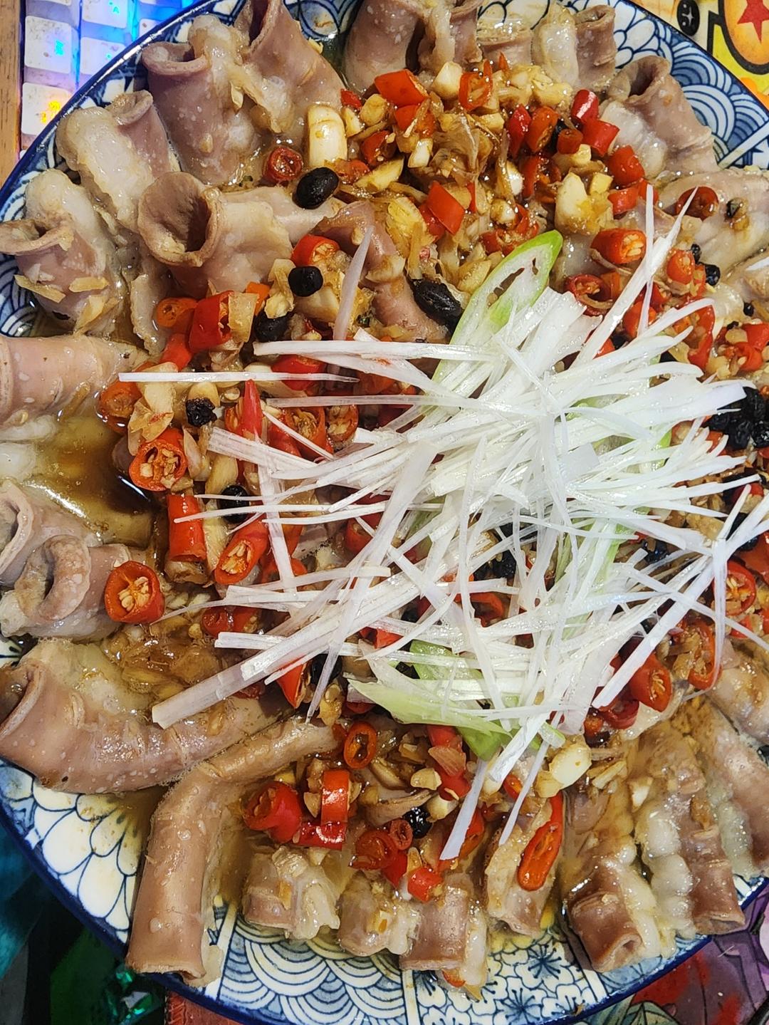蒜蓉姜蓉蒸粉肠