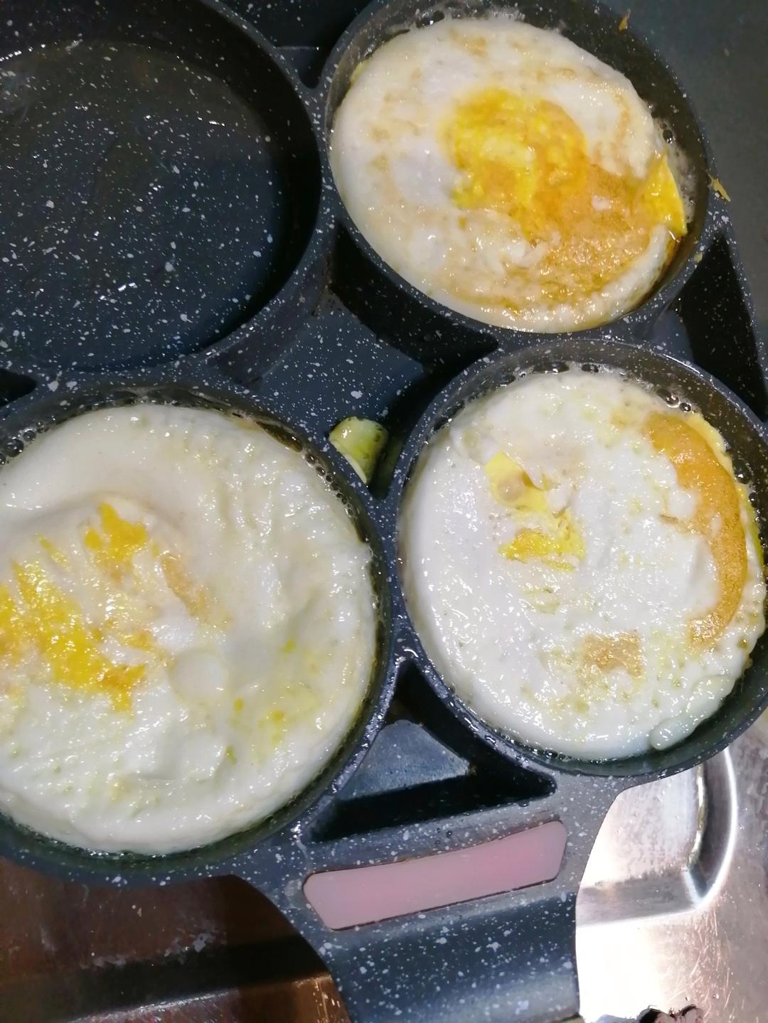 早餐霸王~沉甸甸鸡蛋汉堡