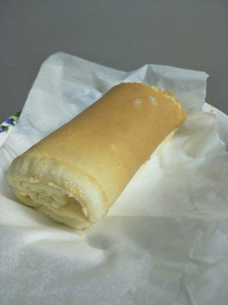 材料最简单的【低卡蛋糕卷】卡仕达戚风卷