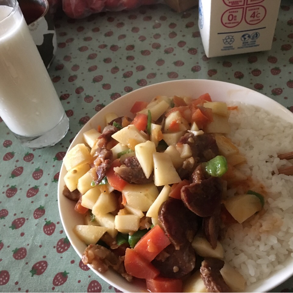 番茄土豆盖浇饭