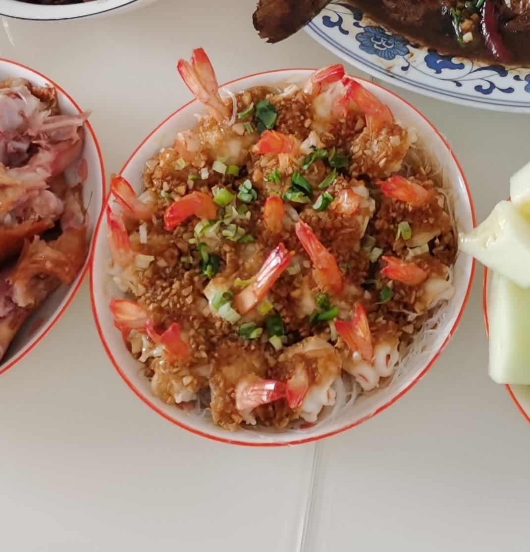 年夜菜之腰缠万贯~蒜蓉粉丝蒸虾尾