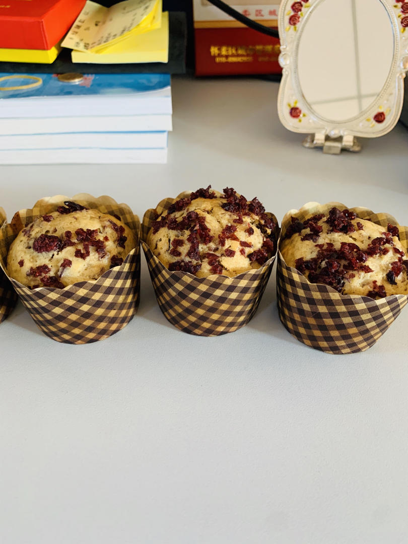 少女心的香蕉蔓越莓玛芬