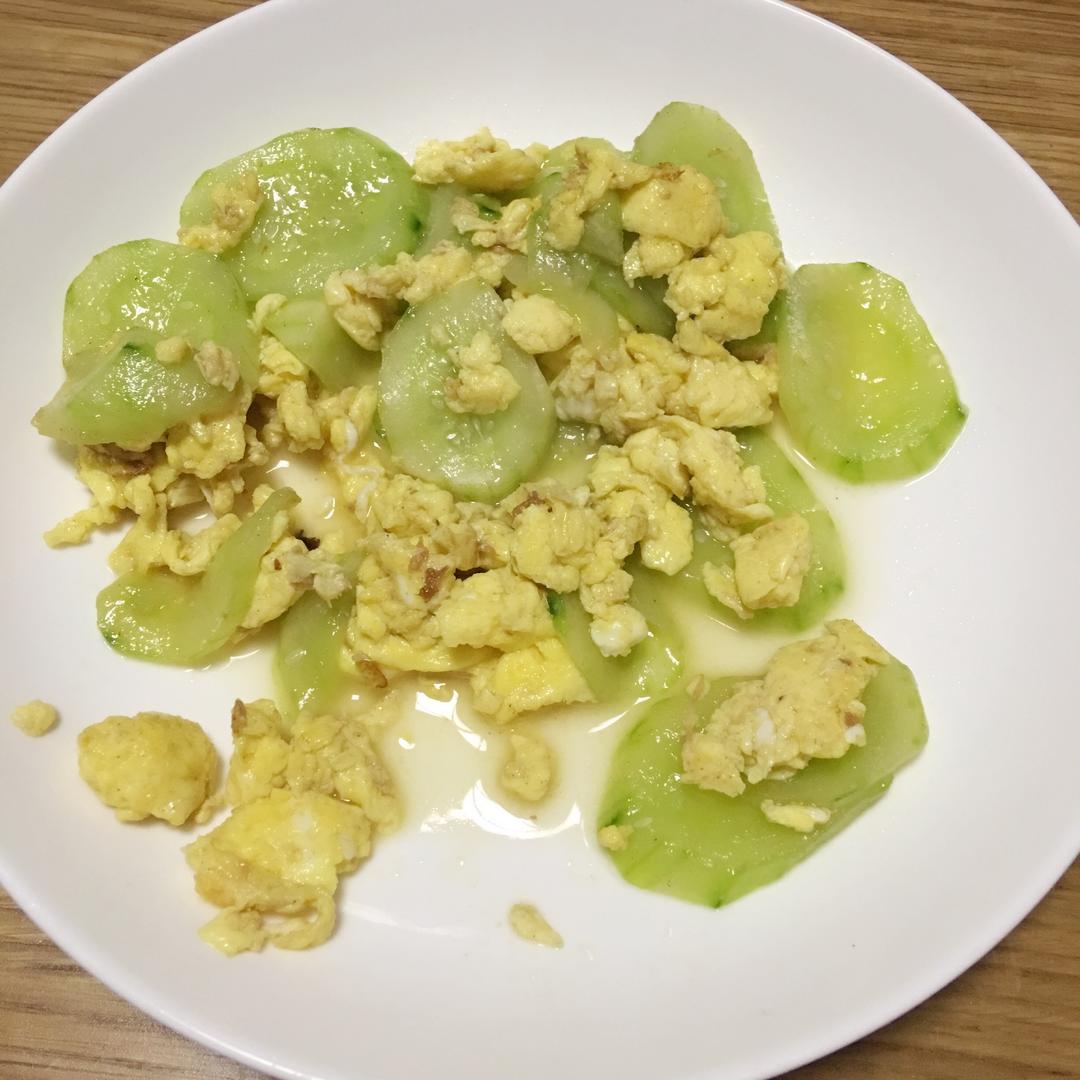 黄瓜炒鸡蛋