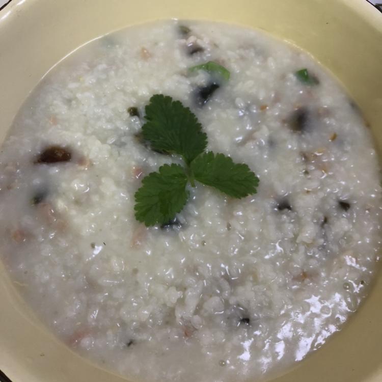 皮蛋瘦肉粥