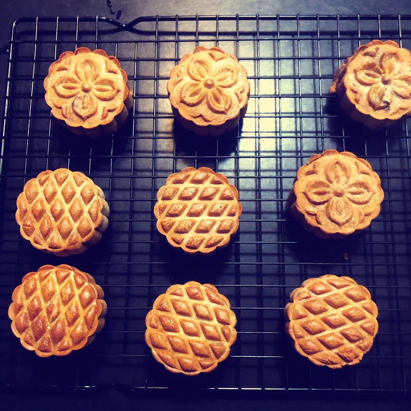 广式莲蓉蛋黄月饼 50克模