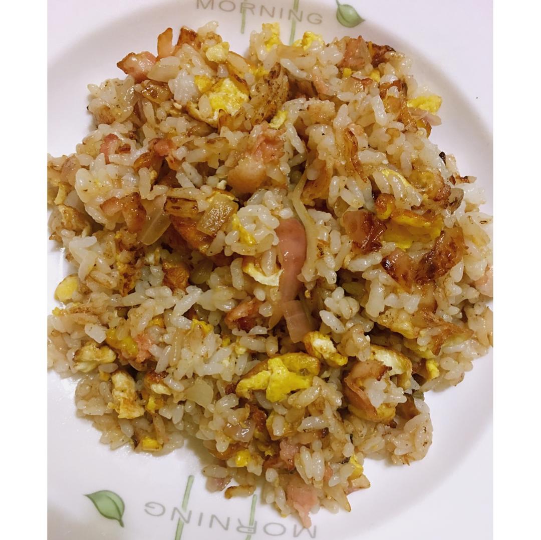 培根洋葱蛋炒饭