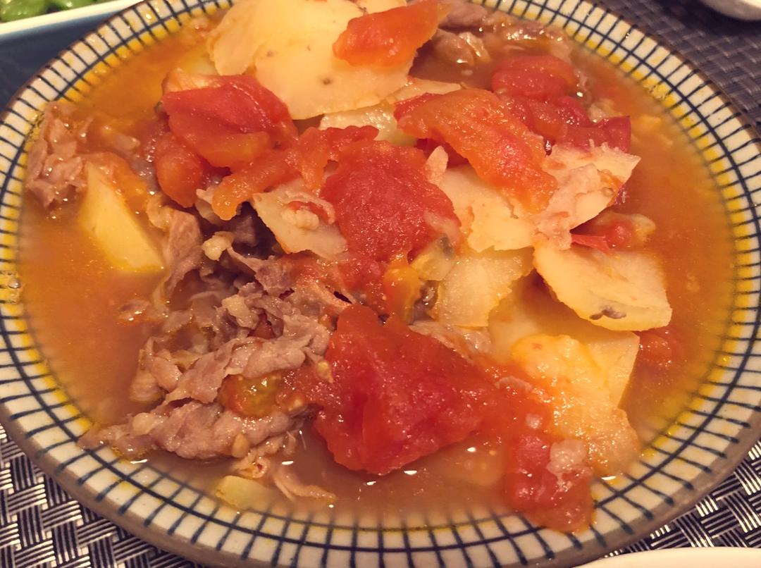 番茄土豆肥牛锅