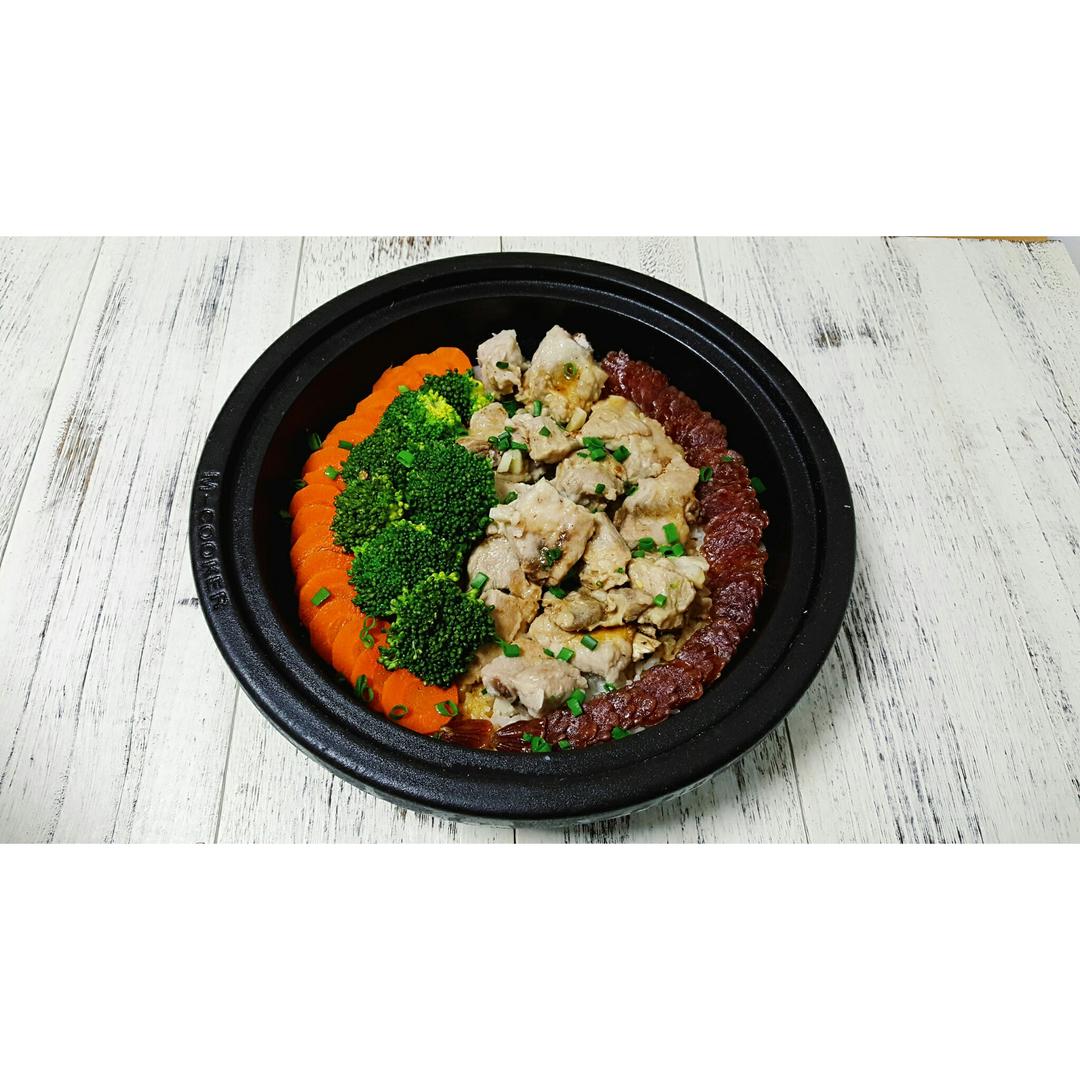 香肠煲仔饭