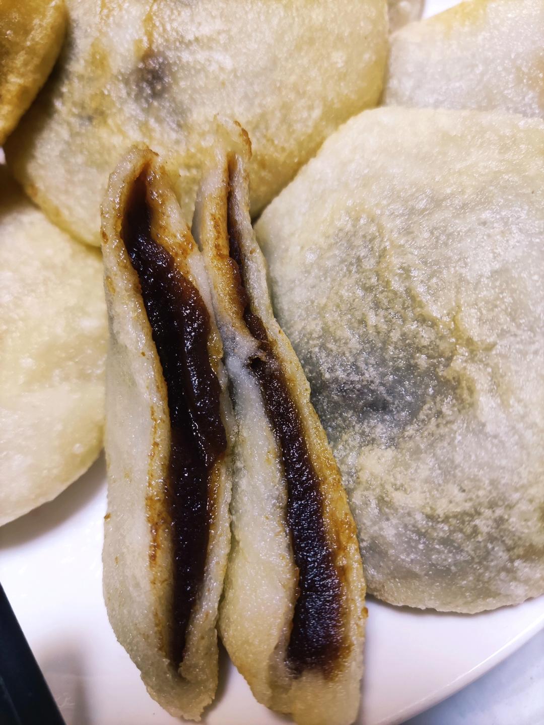 ㊙️东北糯米豆沙粘火勺 烫面法饼超级软 附虎口收拢法整形视频