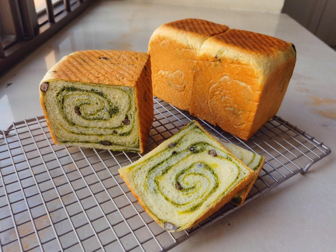 抹茶红豆馅吐司