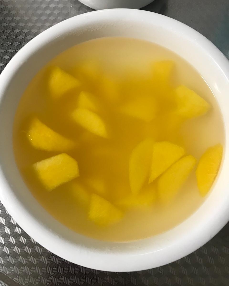 黄桃罐头（家庭简易版）