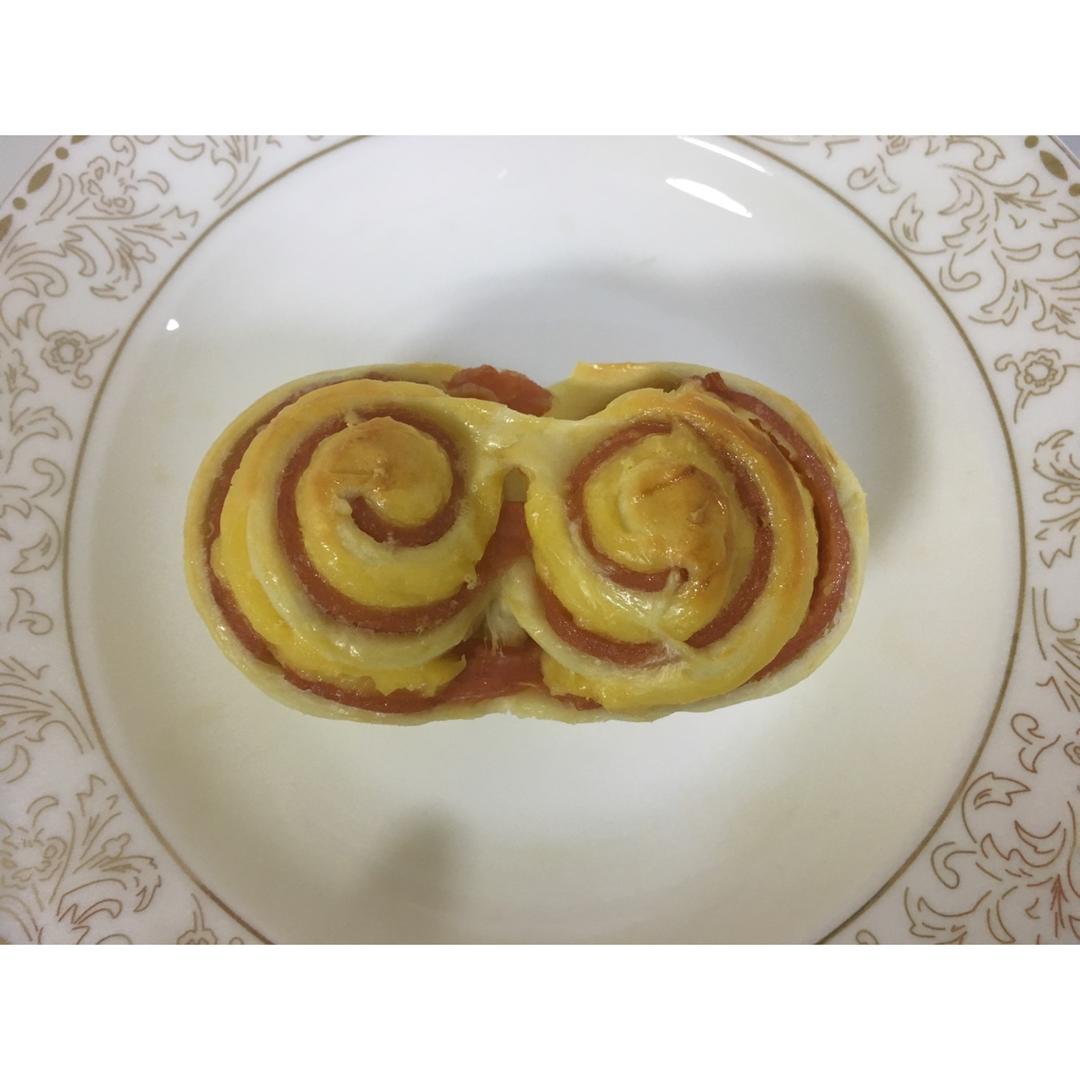 火腿芝士面包卷