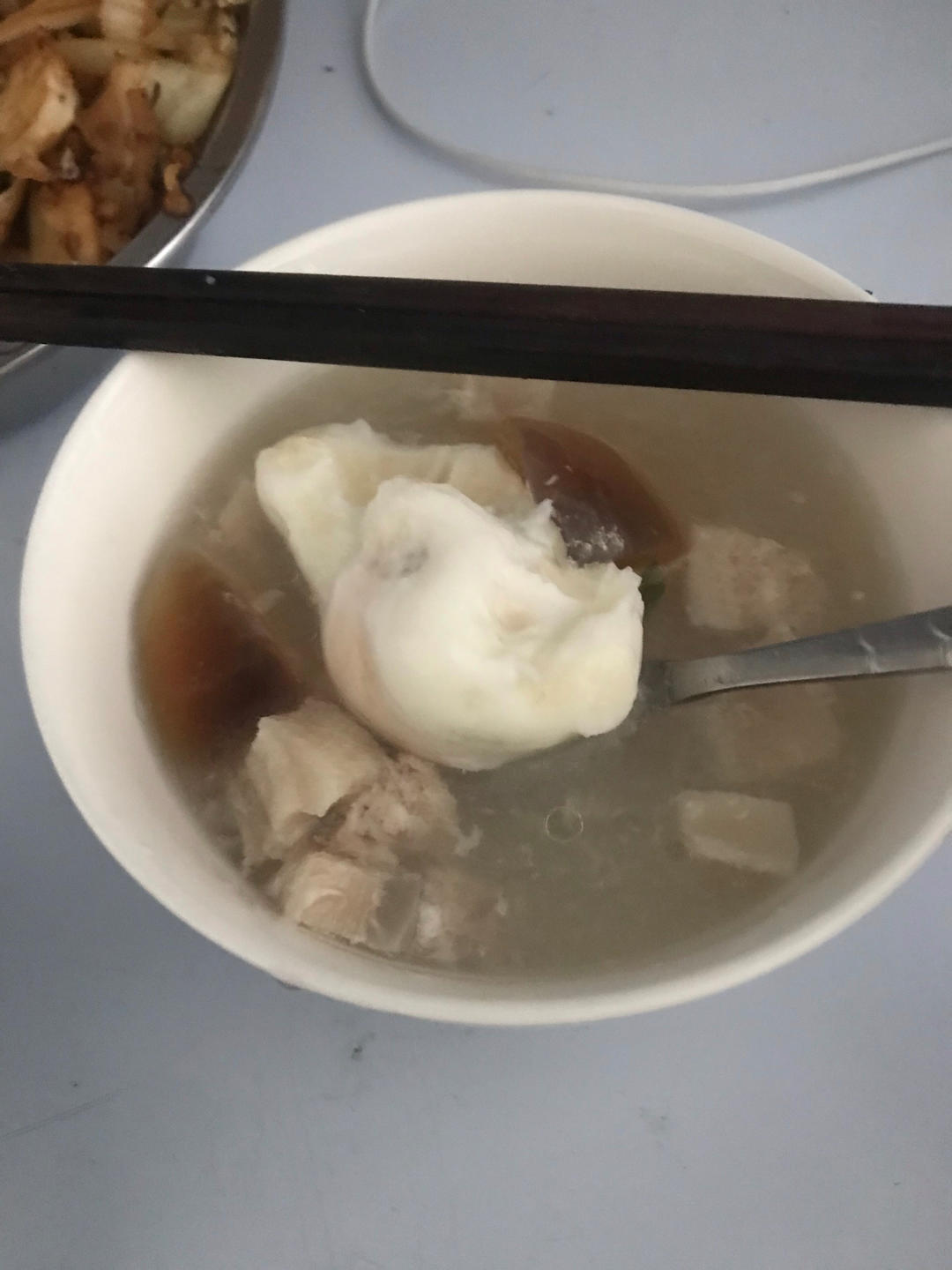 皮蛋肉饼汤（简易版瓦罐汤）
