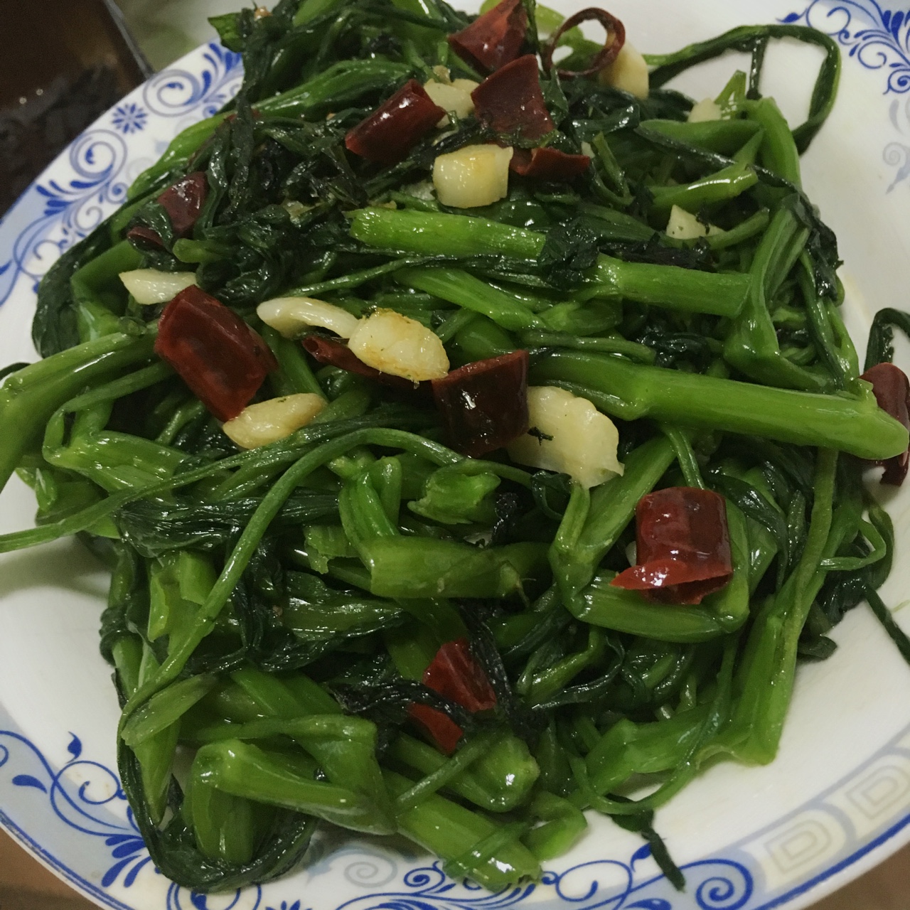 炝炒空心菜（不黑的秘密）