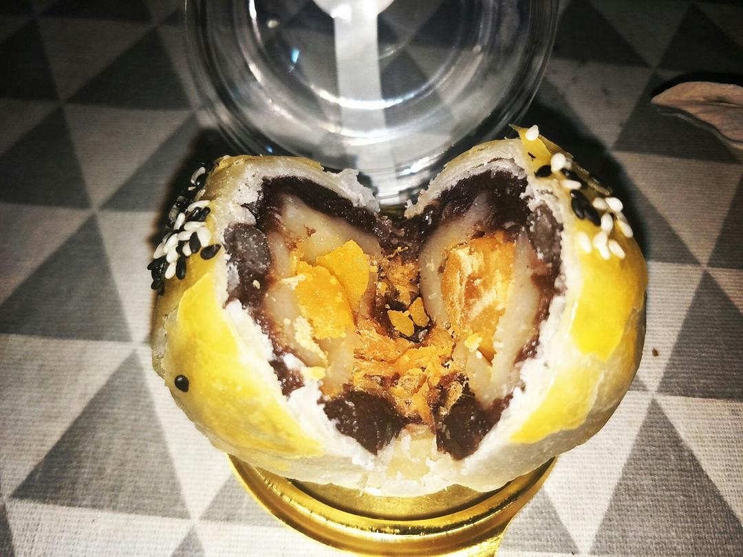 ㊙️网红麻薯肉松蛋黄酥🔥，好吃到爆‼️