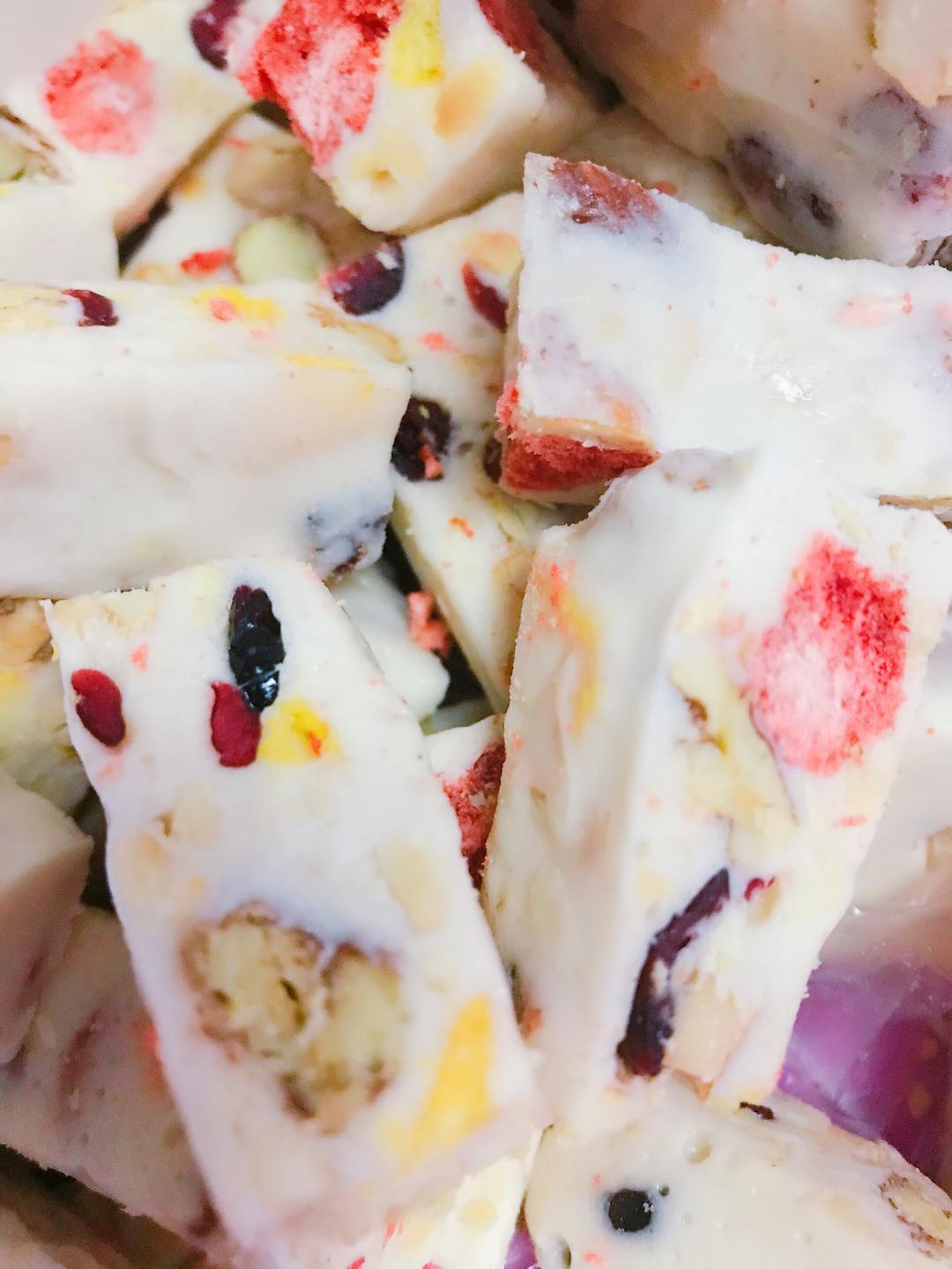 浓郁椰香牛轧糖