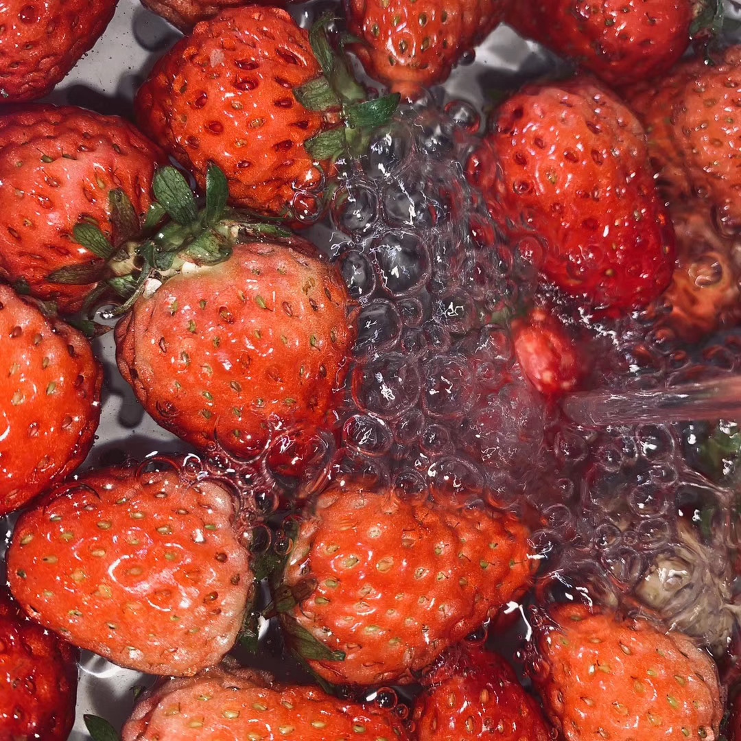 大颗粒草莓🍓酱～的做法 步骤2