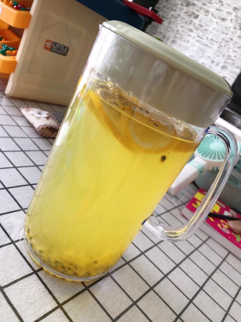 百香果蜂蜜柠檬茶