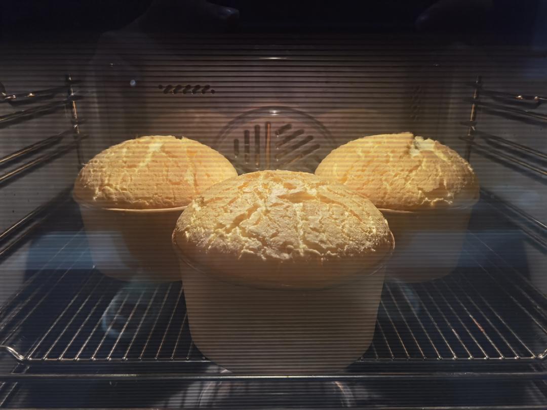 超柔软6寸戚风蛋糕(附8寸配方)零失败 超详细‼️含操作视频