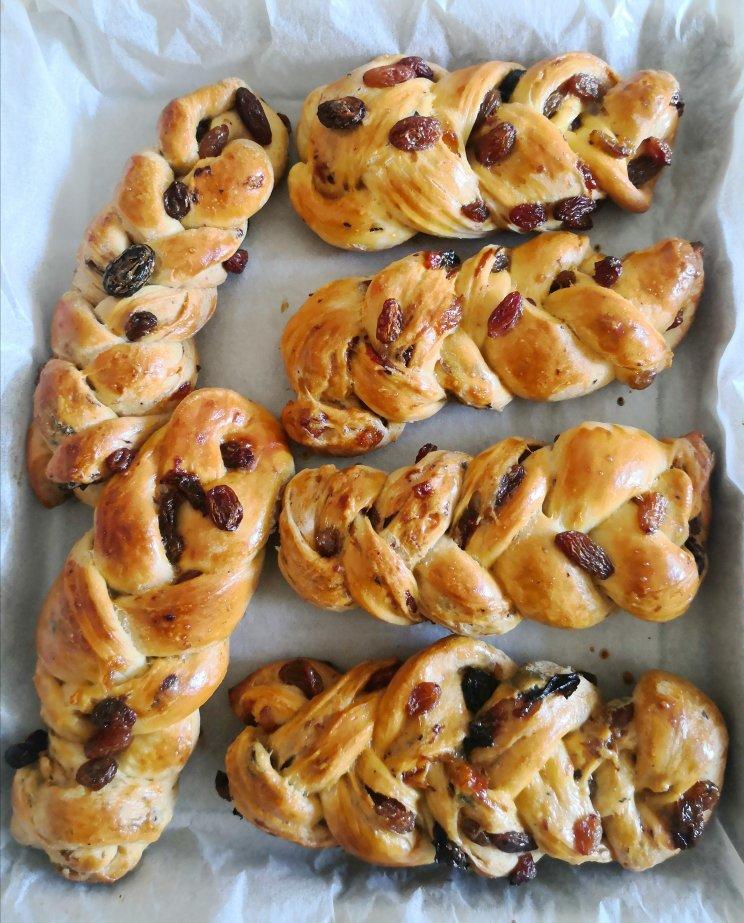 葡萄干面包呀真呀么真简单！