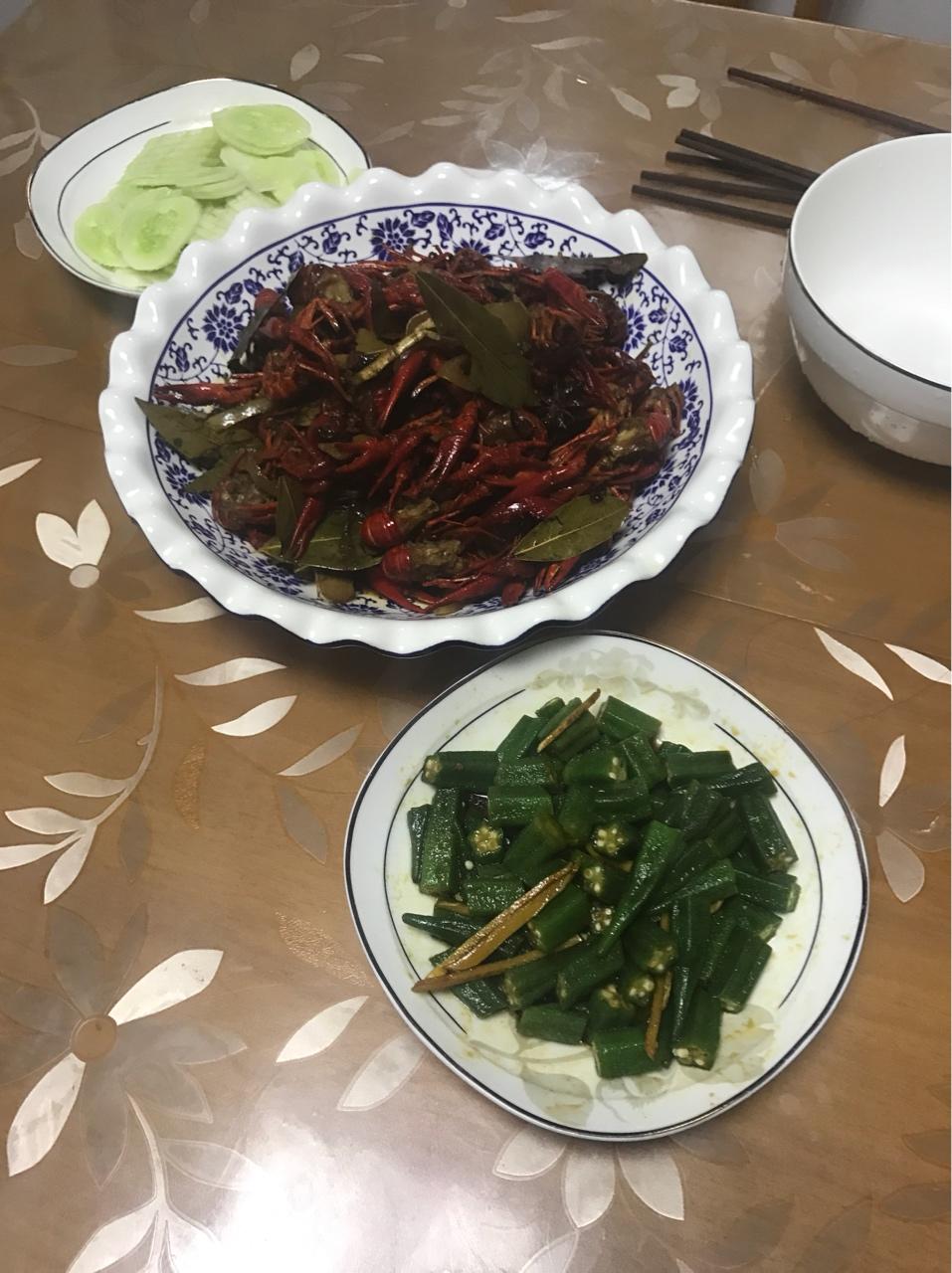 香辣小龙虾