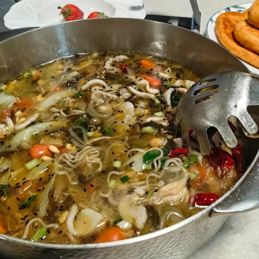 酸菜肉片汤
