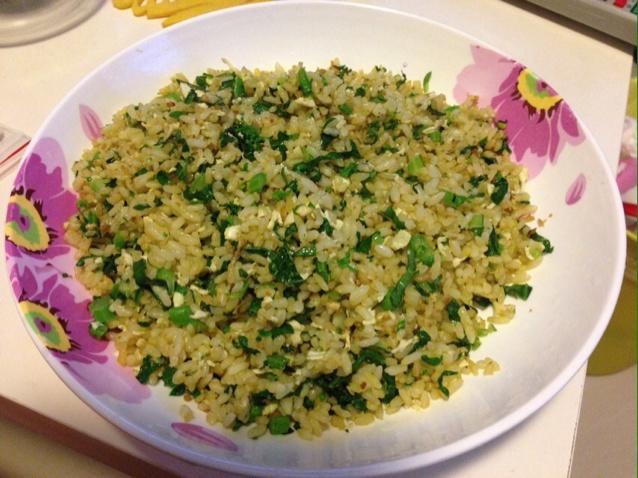 鸡蛋青菜炒饭的做法