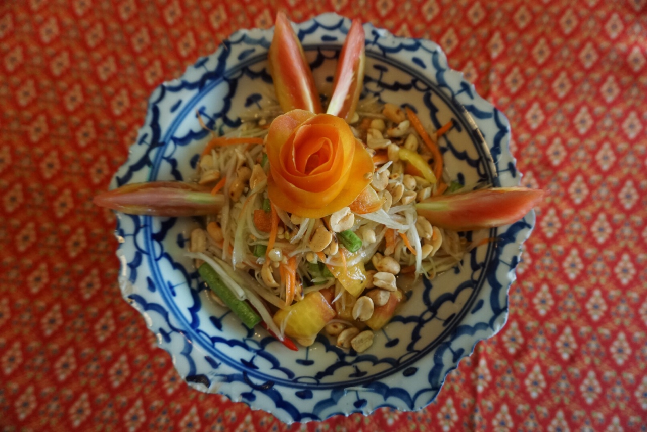 【曼谷学厨】青木瓜沙拉（Papaya Salad）的做法