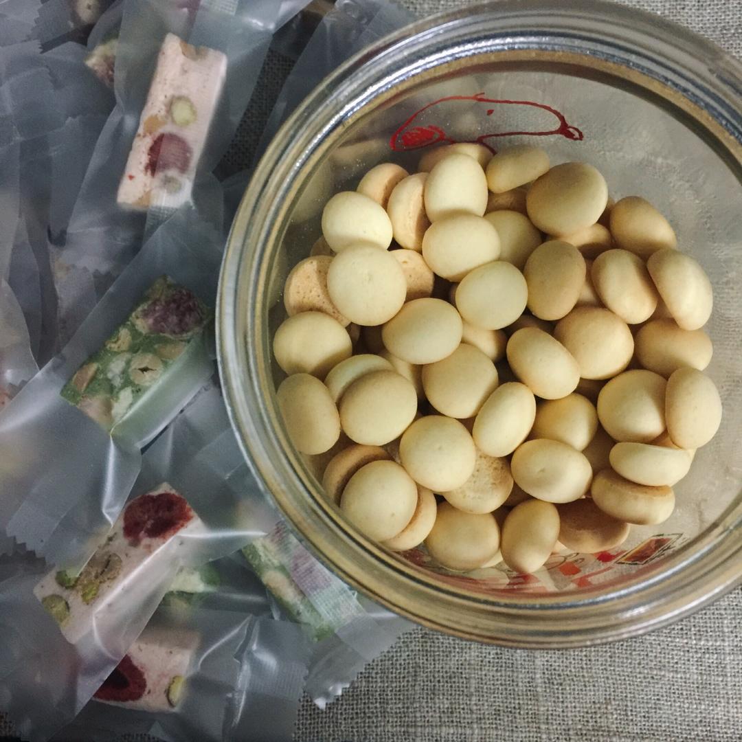 卡通小饼干