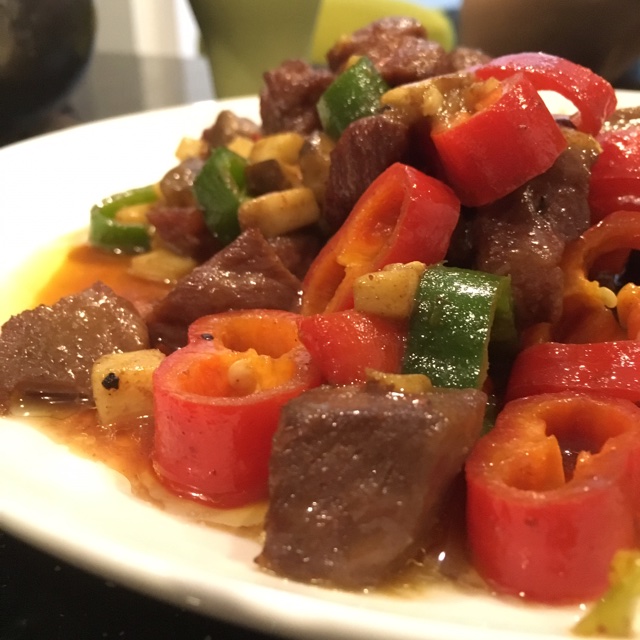 黑椒杏鲍菇牛肉粒