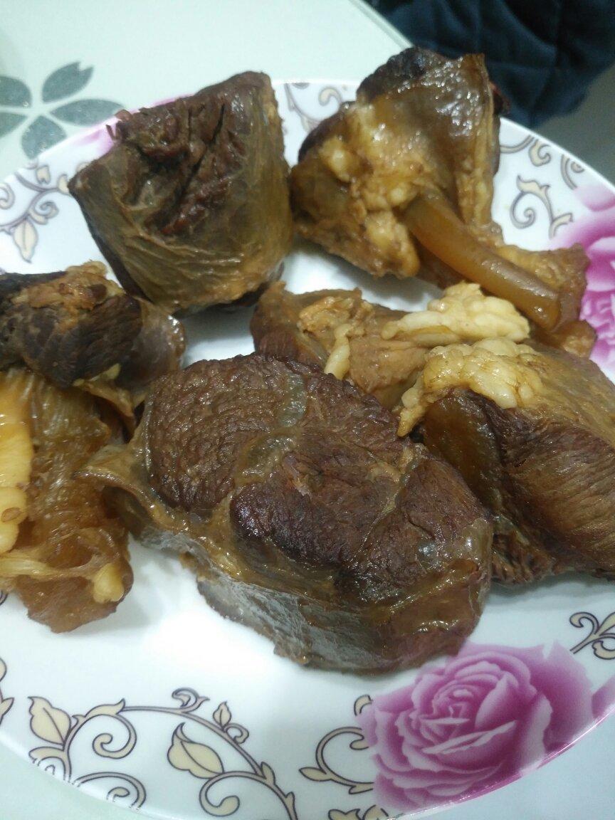 卤牛肉