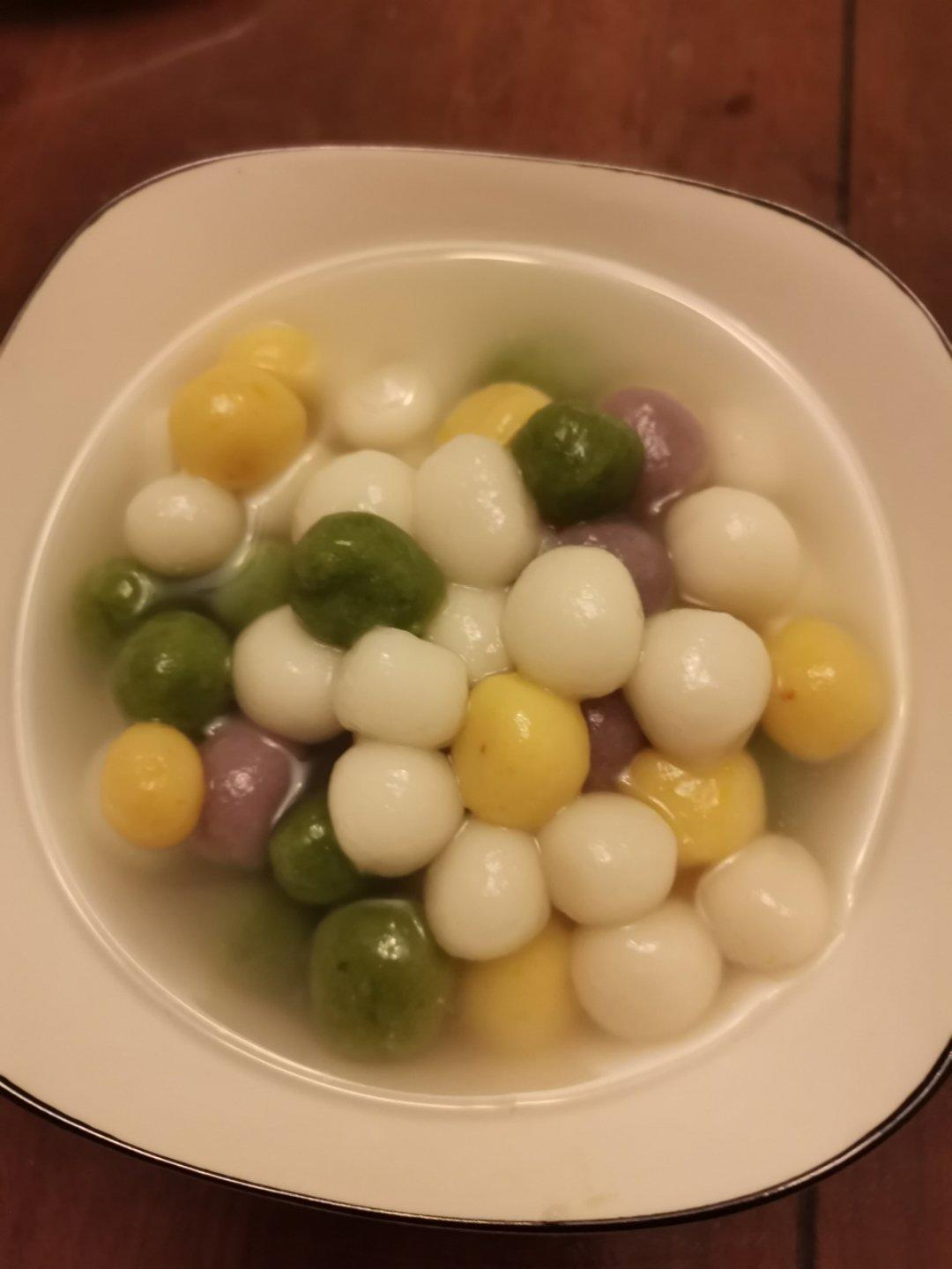 酒酿彩色小圆子
