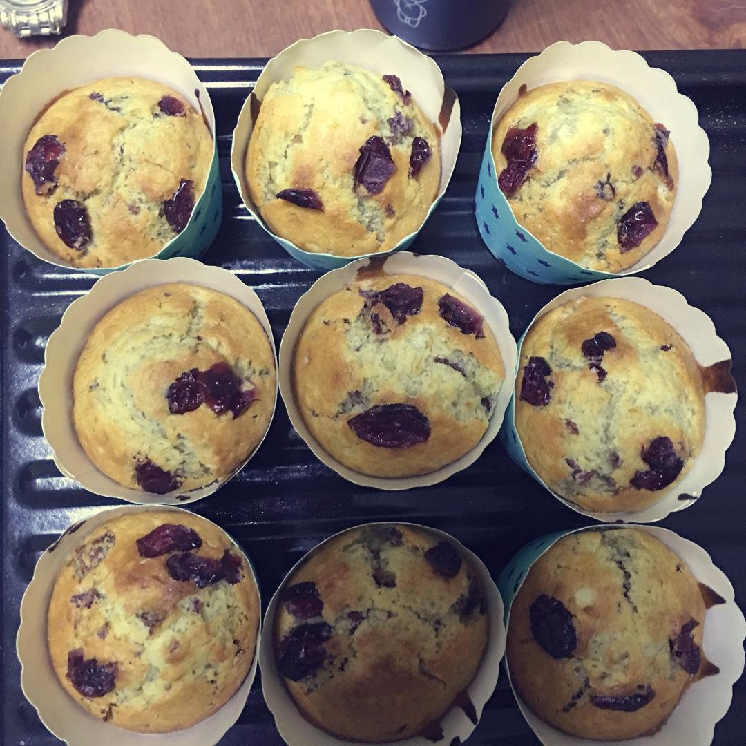 少女心的香蕉蔓越莓玛芬