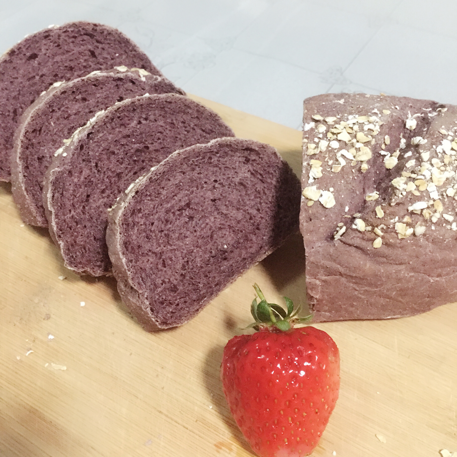 黑米粉酸奶面包