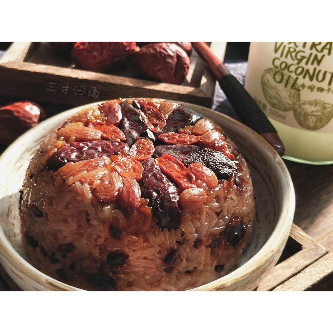 椰油杂粮八宝饭