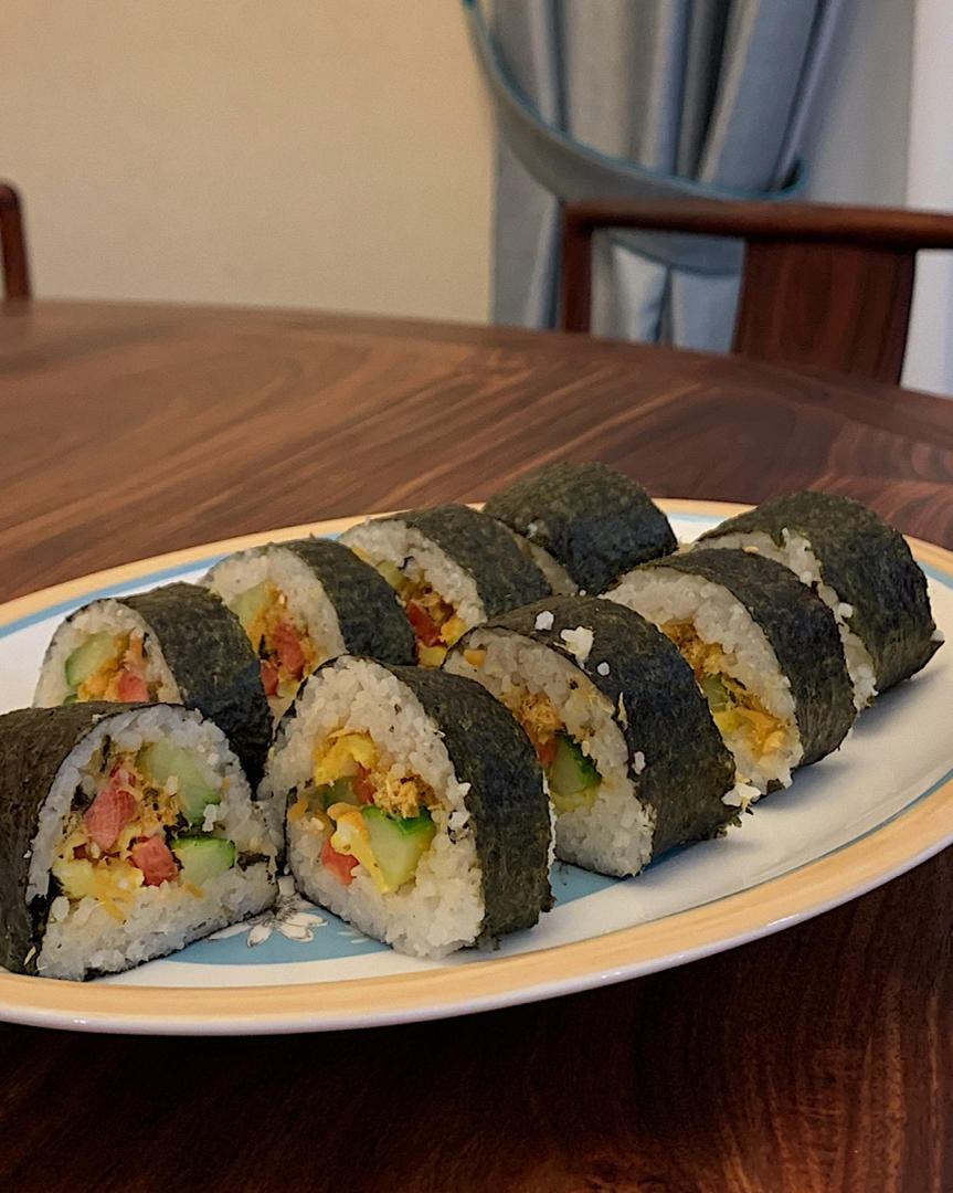 十分钟快手早午餐-紫菜包饭&寿司卷，简单易学哦！