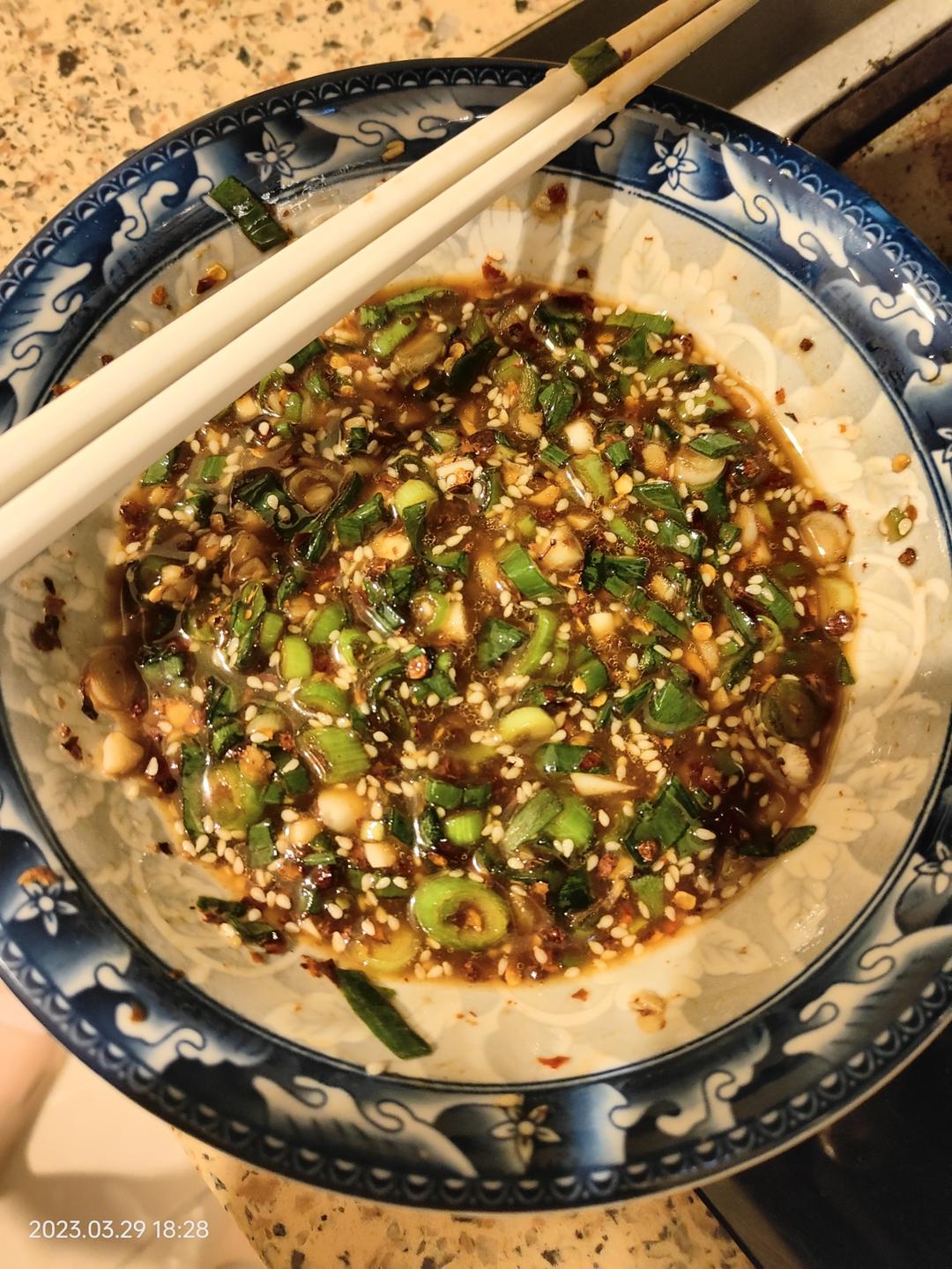 解锁川味蘸料 配什么都香 白水煮菜、猪蹄、排骨、拌面......