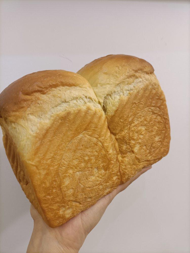 酸奶吐司（100%中种法）可以吃到酸奶的吐司