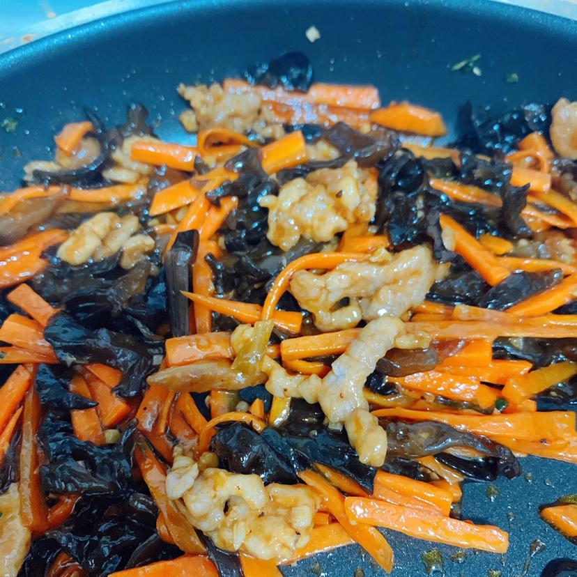 超级简单的【鱼香肉丝】附万能鱼香酱汁