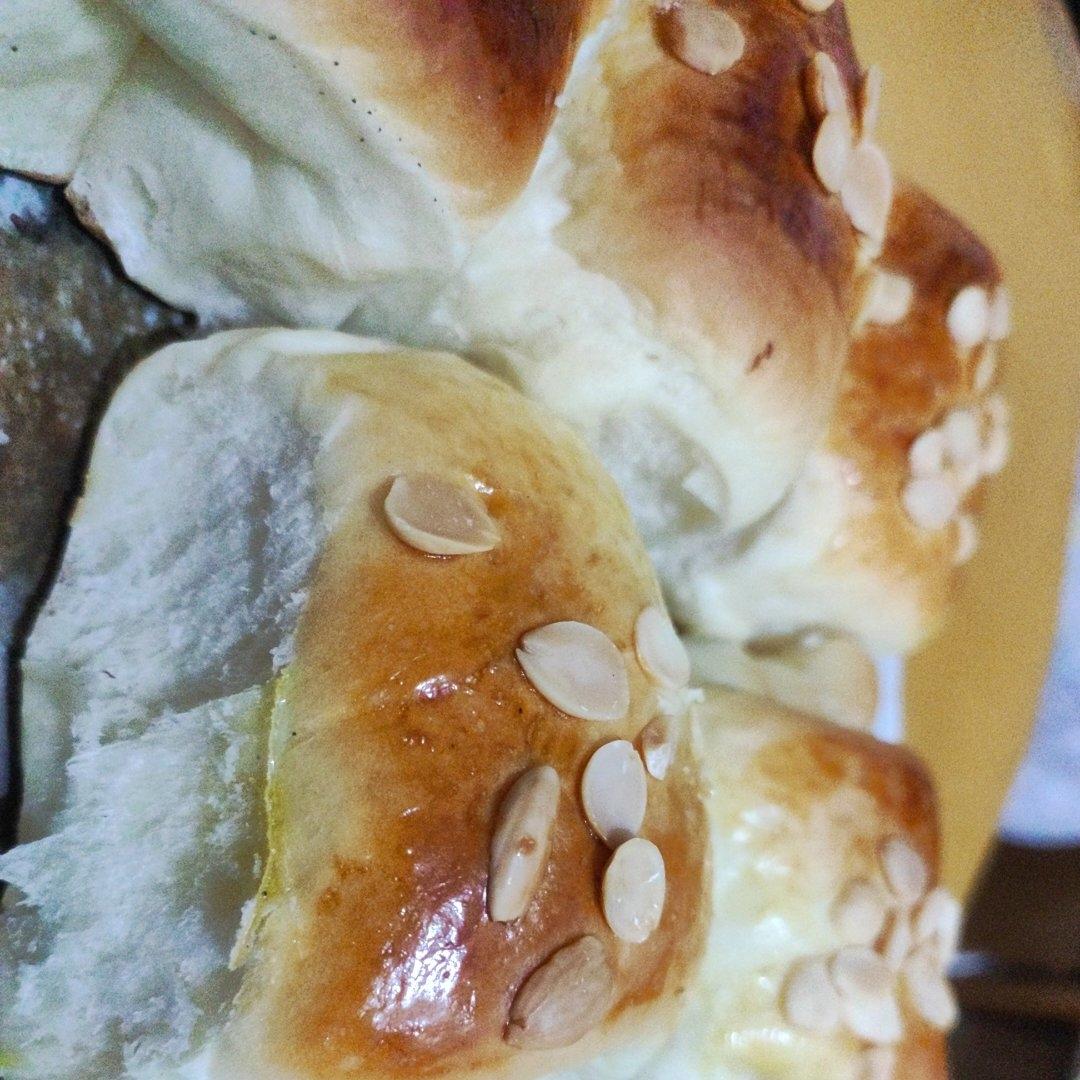 超软牛奶小面包