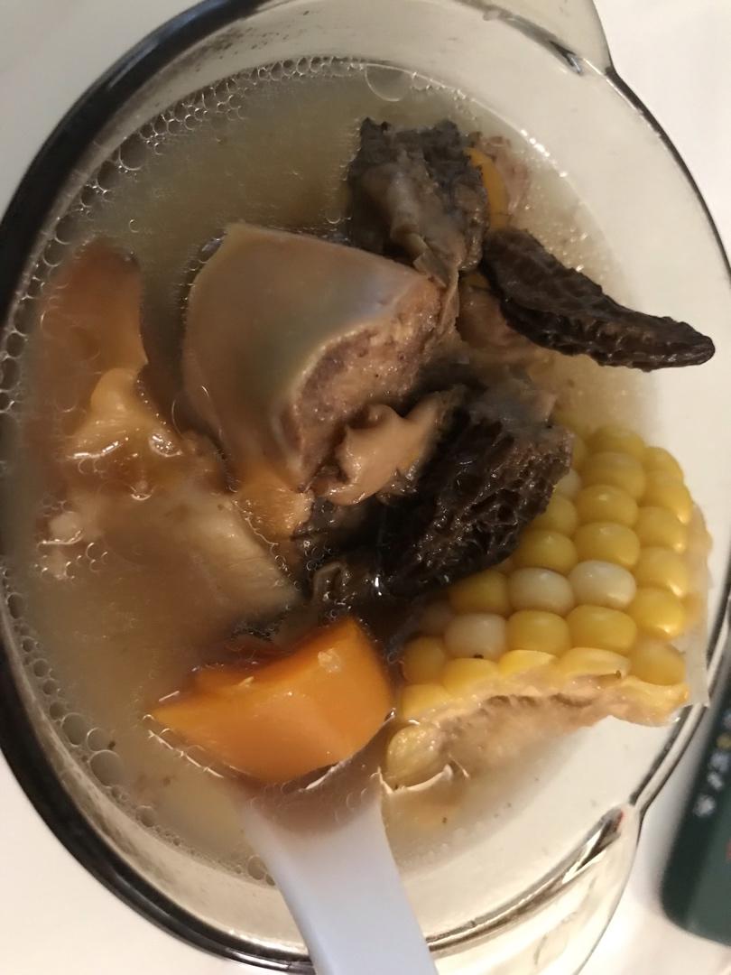 羊肚菌汤🥣