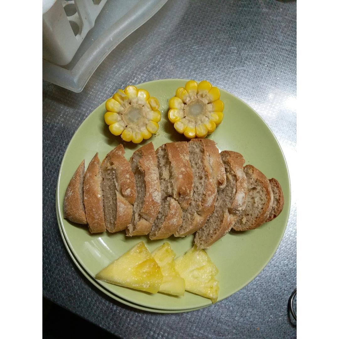 无油无糖全麦果干面包