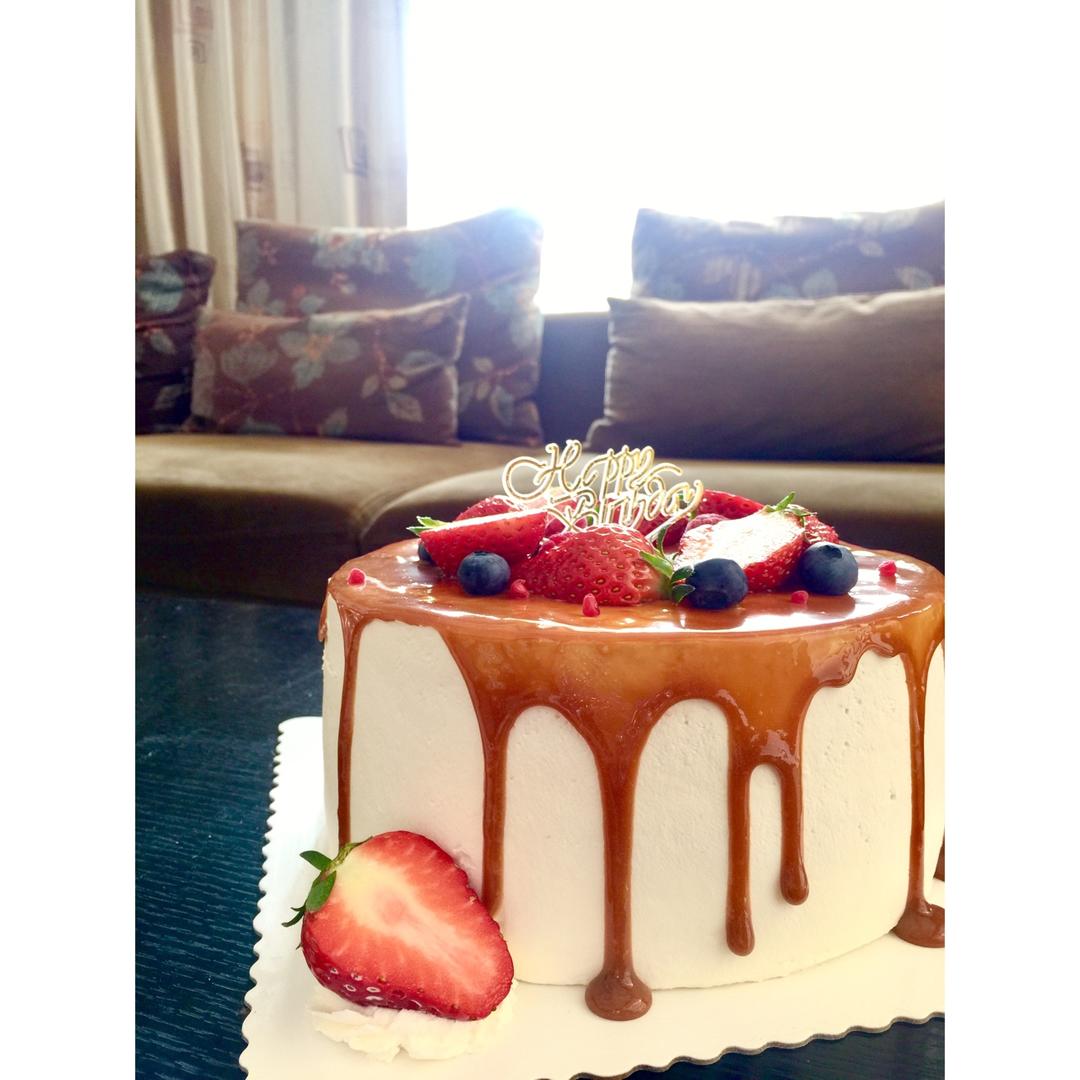 鲜奶蛋糕的各种简单装饰