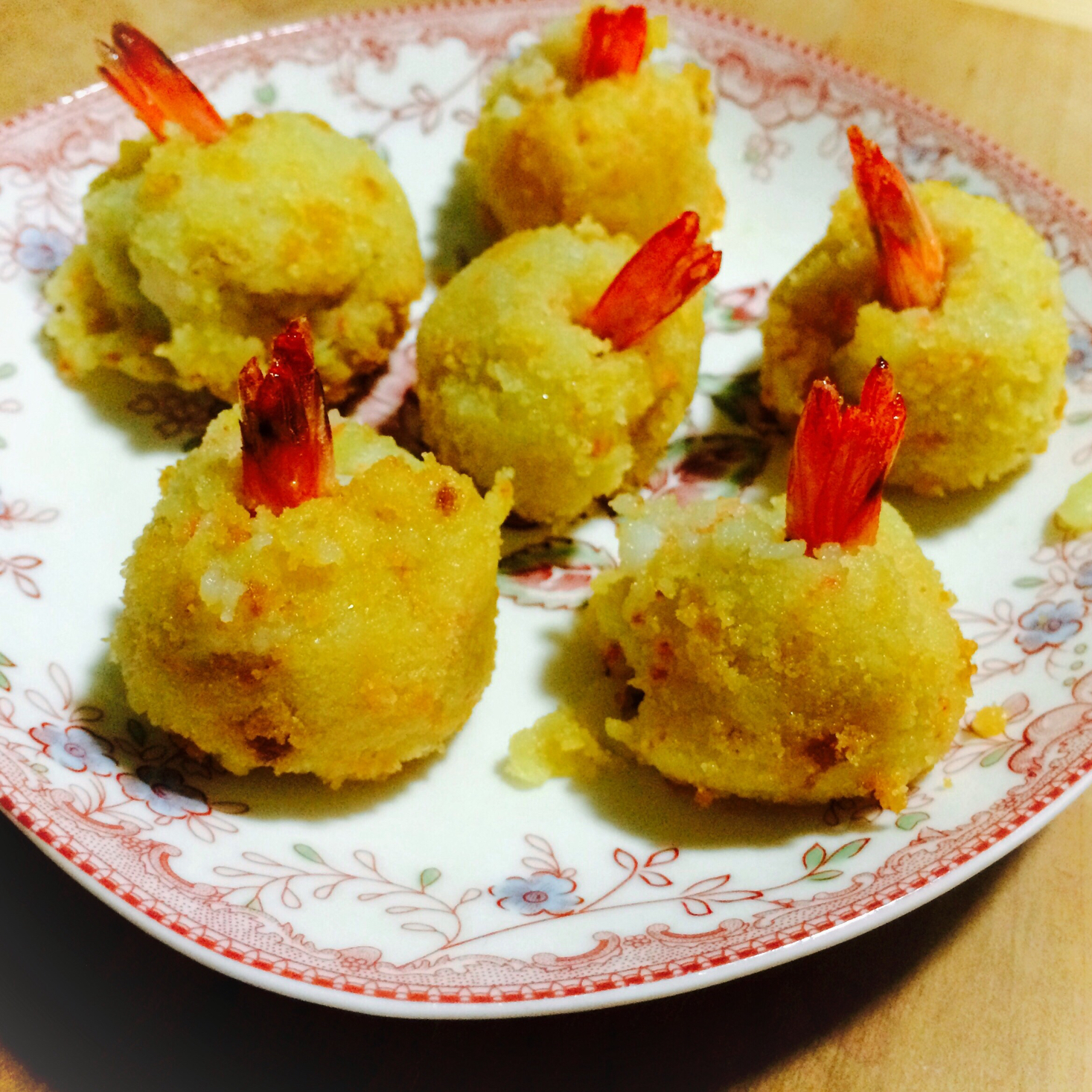 做的土豆泥鲜虾球