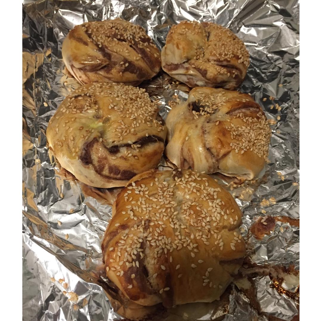 豆沙卷面包