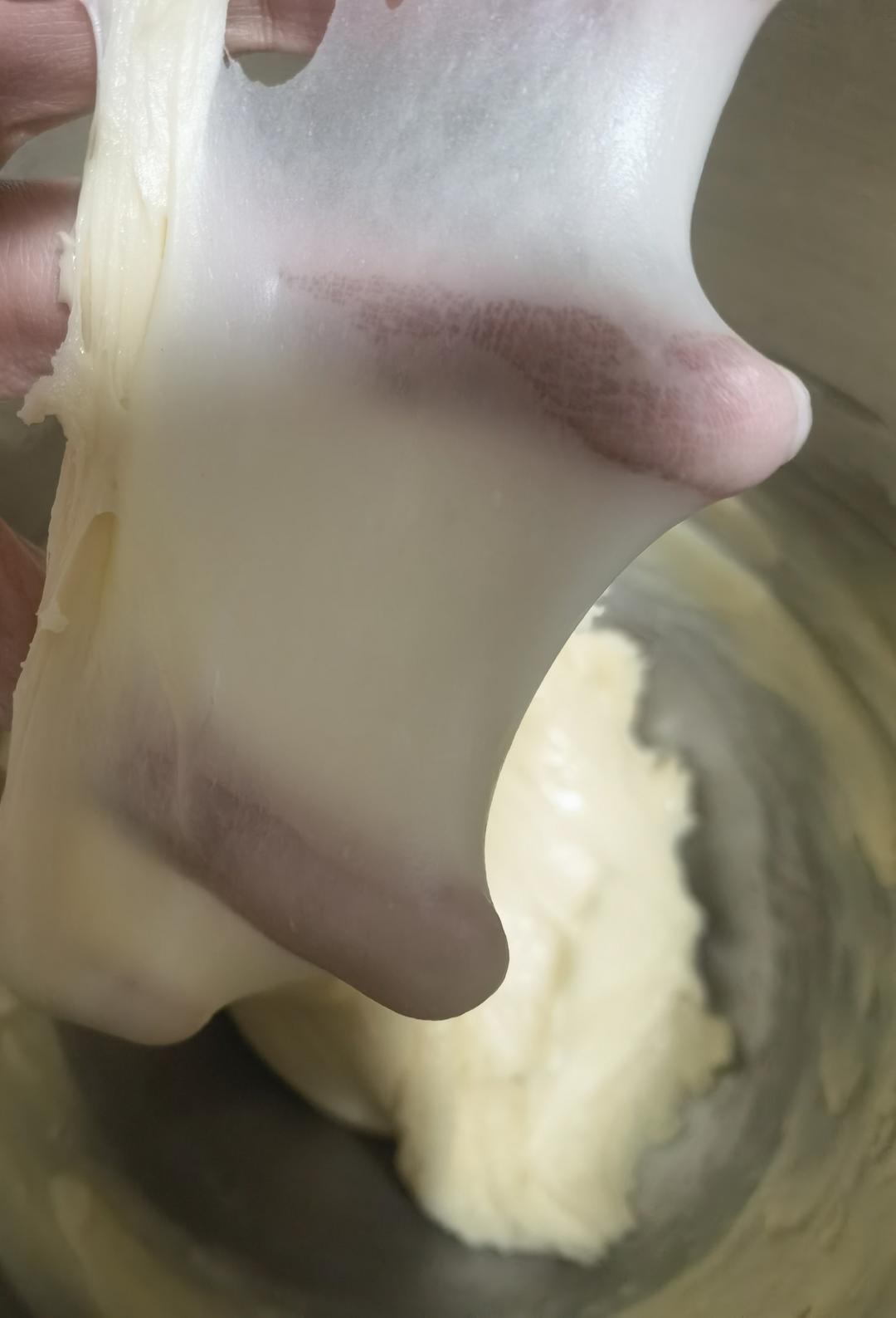 这手套膜，牛乳生吐司