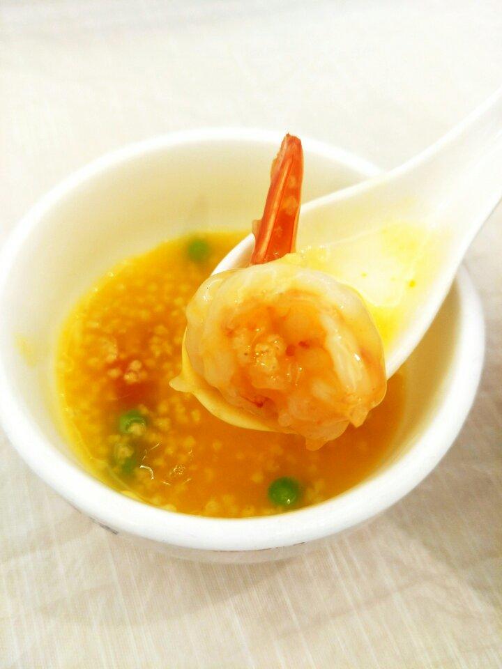 番茄虾仁小米粥