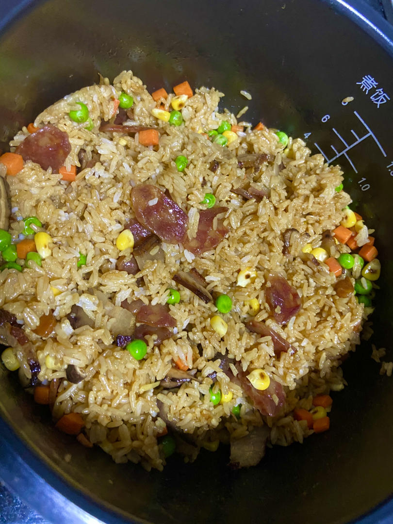 不是谁的寳贝做的煲仔饭电饭煲版